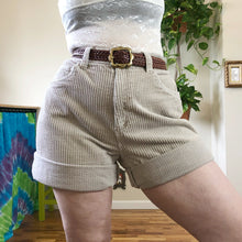 Vintage Cream Ultra Wide Wale Corduroy Shorts - XL